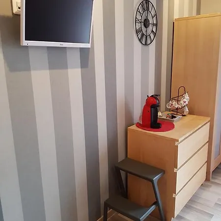 Studio Leu D'esserent Apartment