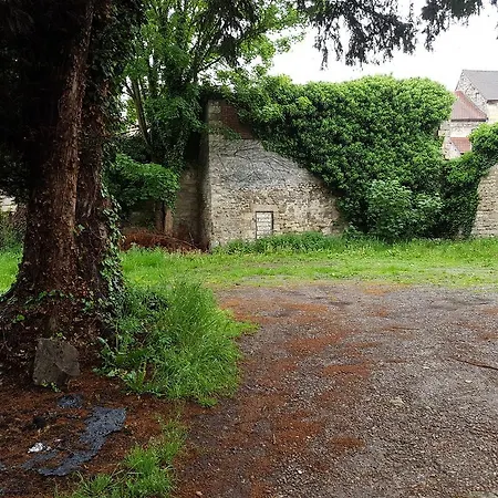 Apartment Studio Leu D'esserent